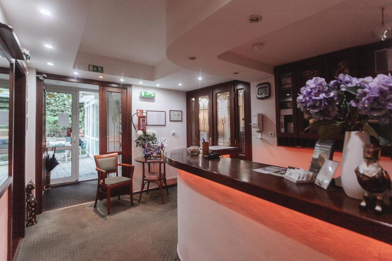 Hotel Peko Prague Exterior photo